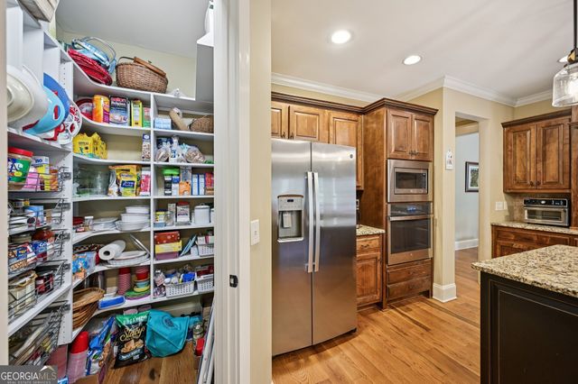 395 Beaumont Farms Drive, Sharpsburg, GA 30277