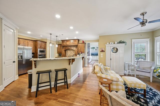 395 Beaumont Farms Drive, Sharpsburg, GA 30277