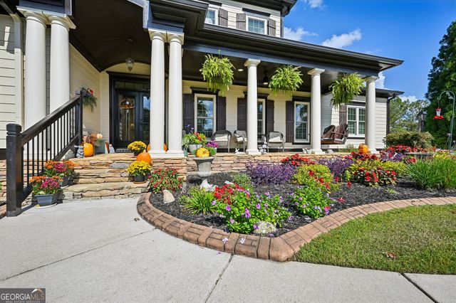 395 Beaumont Farms Drive, Sharpsburg, GA 30277