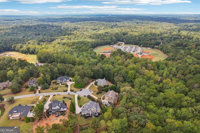 395 Beaumont Farms Drive, Sharpsburg, GA 30277