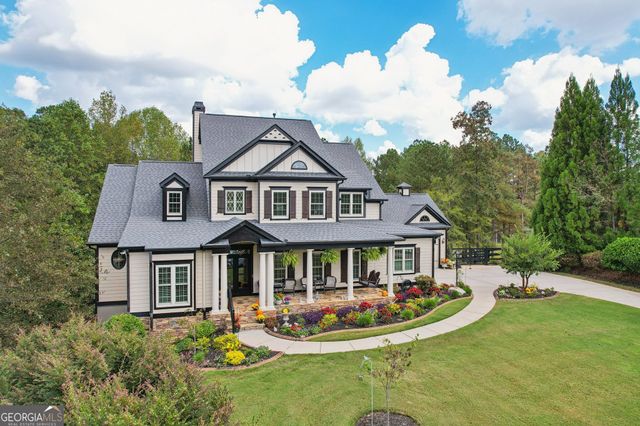 395 Beaumont Farms Drive, Sharpsburg, GA 30277