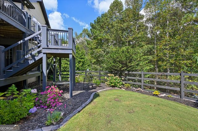 395 Beaumont Farms Drive, Sharpsburg, GA 30277