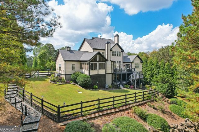 395 Beaumont Farms Drive, Sharpsburg, GA 30277