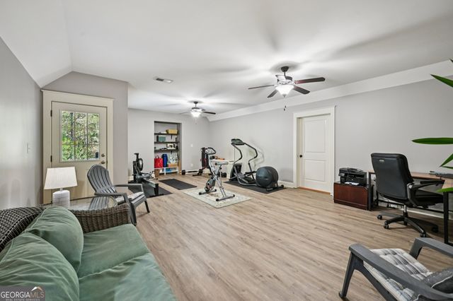 395 Beaumont Farms Drive, Sharpsburg, GA 30277