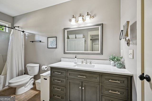 395 Beaumont Farms Drive, Sharpsburg, GA 30277
