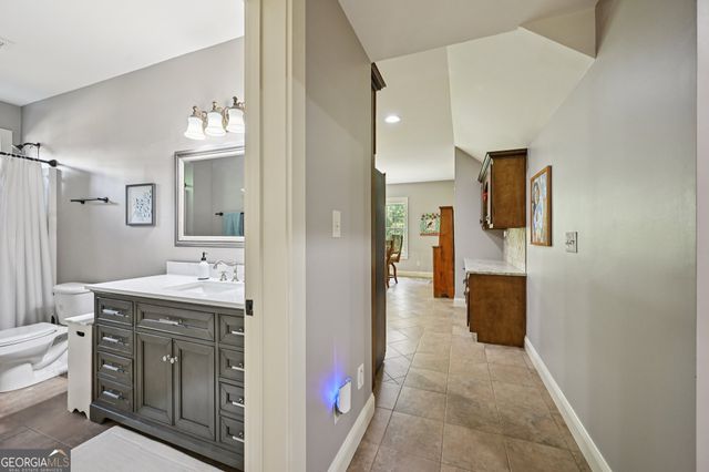 395 Beaumont Farms Drive, Sharpsburg, GA 30277