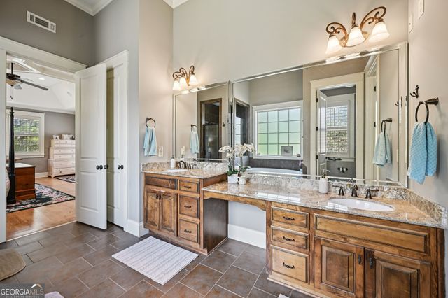 395 Beaumont Farms Drive, Sharpsburg, GA 30277