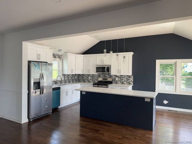 300 Birmingham Street, Bridgeport, CT 06606