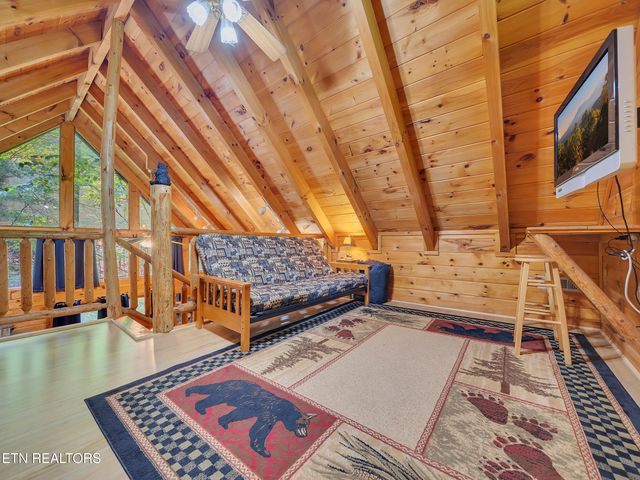 1805 Mossy Tr, Sevierville, TN 37876