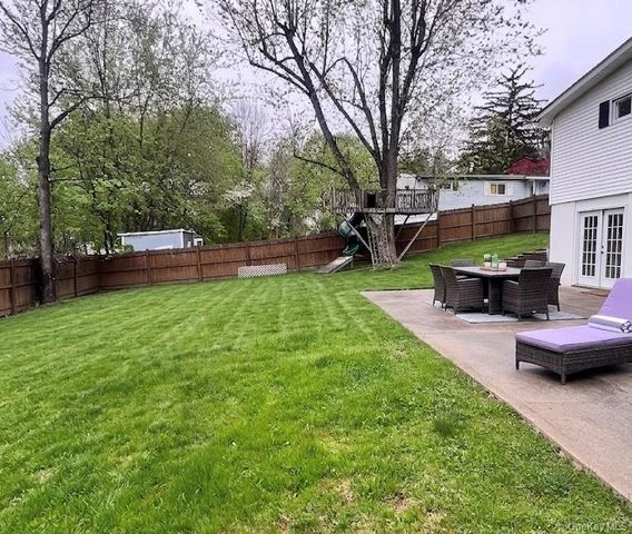 51 N Pascack Road, Nanuet, NY 10954