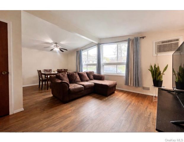 51 N Pascack Road, Nanuet, NY 10954