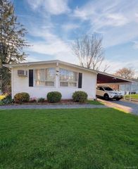 51 N Pascack Road, Nanuet, NY 10954