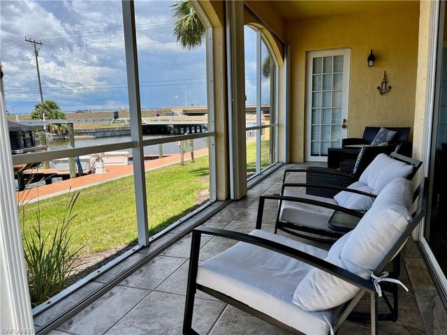 174 Shadroe Cove CIR 1001, Cape Coral, FL 33991