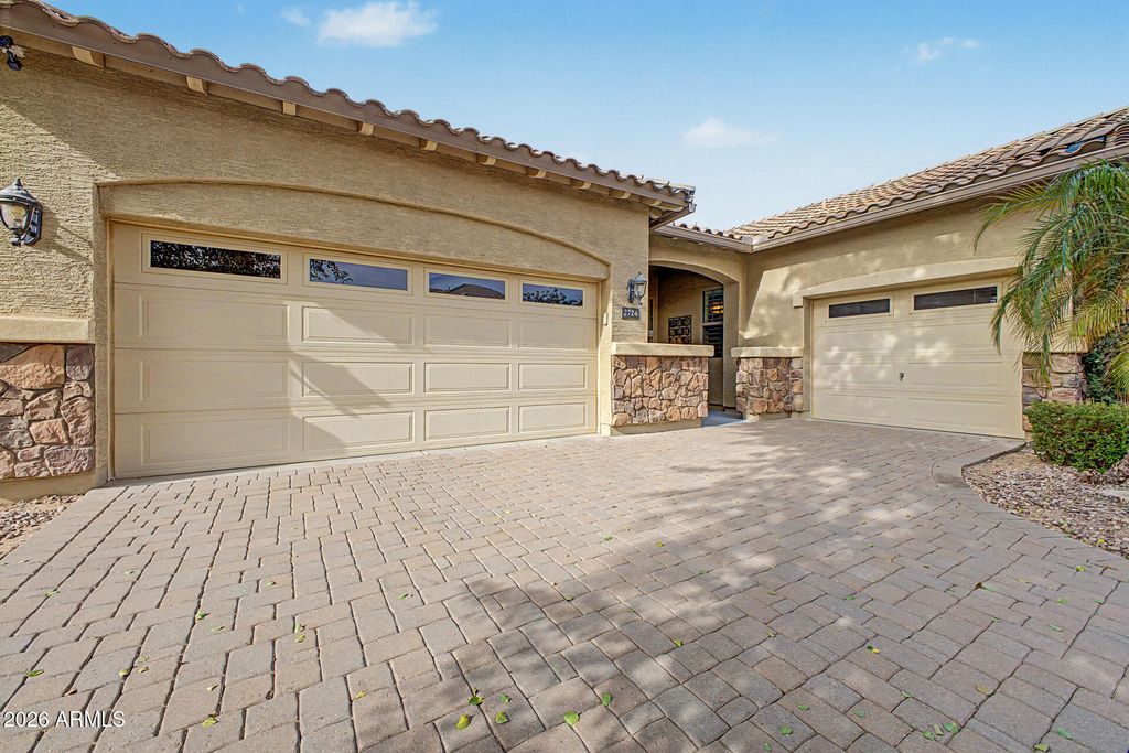 2724 E BRIDGEPORT Parkway, Gilbert, AZ 85295 — photo 5