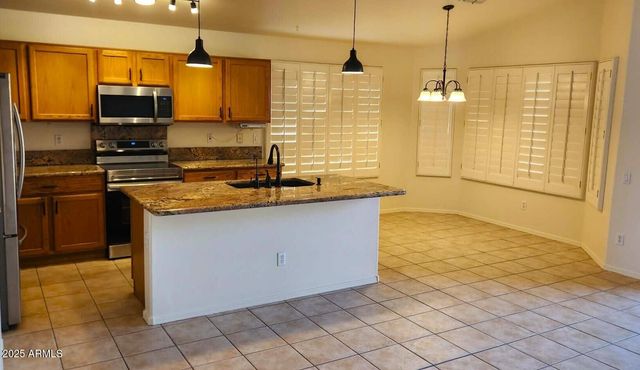 4030 W HIDE Trail, Phoenix, AZ 85083