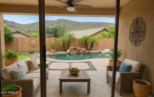 4030 W HIDE Trail, Phoenix, AZ 85083