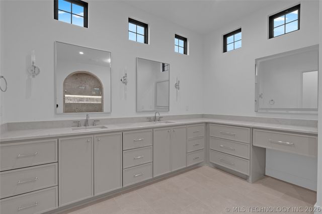 13828 S Date Street, Jenks, OK 74008