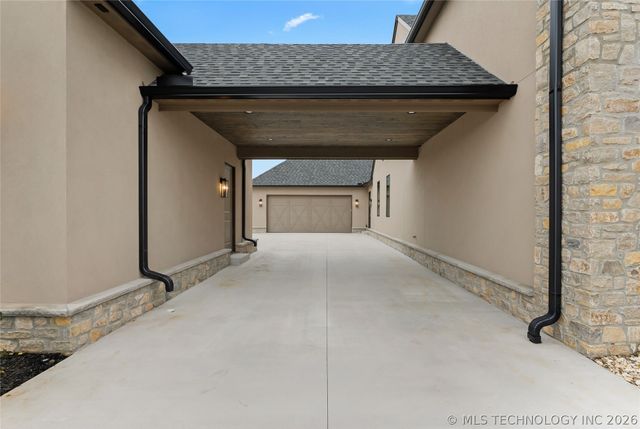 13828 S Date Street, Jenks, OK 74008