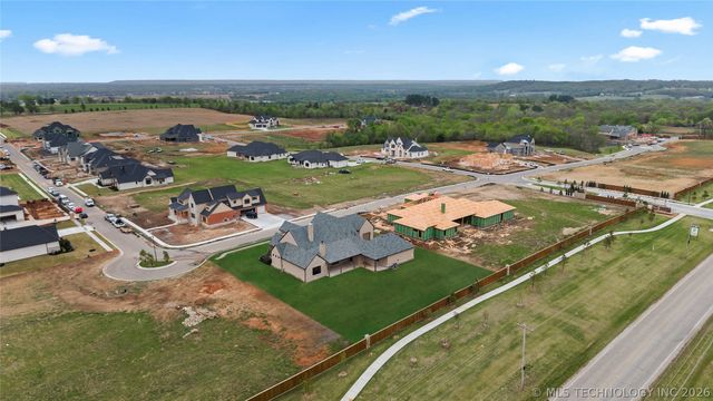 13828 S Date Street, Jenks, OK 74008