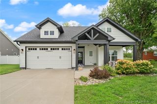 3917 Charlestown Pike, Jeffersonville, IN 47130