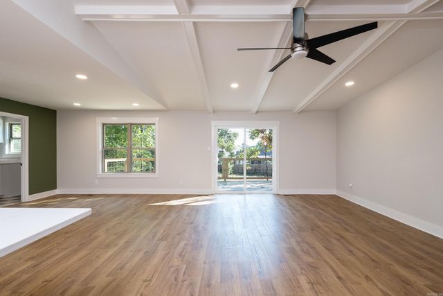 3025 Razorback Road, Benton, AR 72015