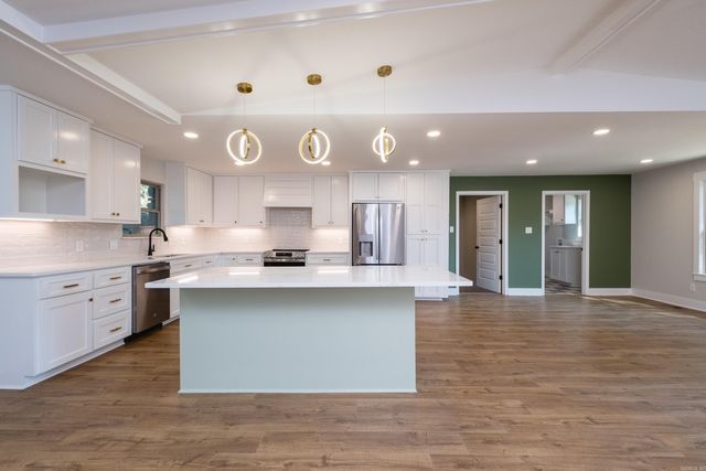 3025 Razorback Road, Benton, AR 72015