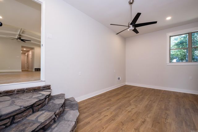3025 Razorback Road, Benton, AR 72015