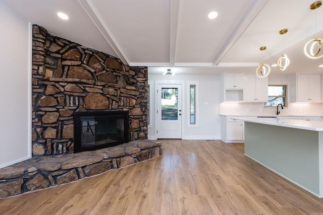 3025 Razorback Road, Benton, AR 72015