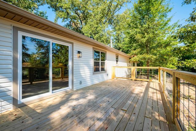 3025 Razorback Road, Benton, AR 72015