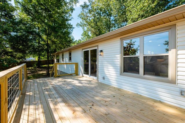 3025 Razorback Road, Benton, AR 72015