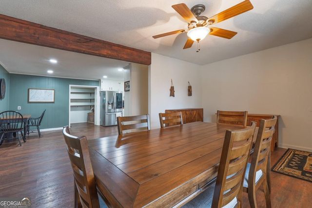 240 SE Sunrise Circle SE, Calhoun, GA 30701