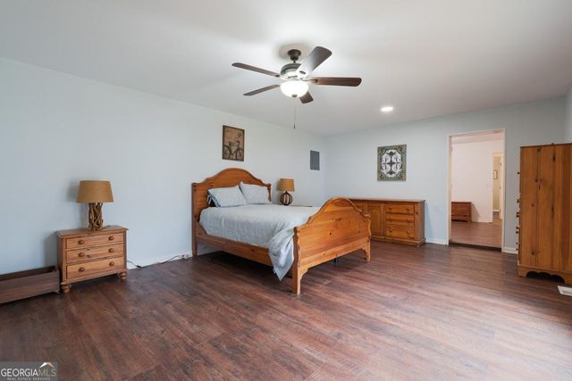 240 SE Sunrise Circle SE, Calhoun, GA 30701