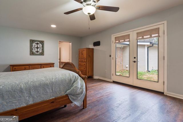 240 SE Sunrise Circle SE, Calhoun, GA 30701