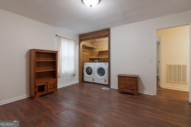 240 SE Sunrise Circle SE, Calhoun, GA 30701