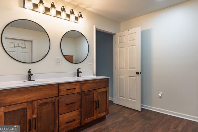 240 SE Sunrise Circle SE, Calhoun, GA 30701