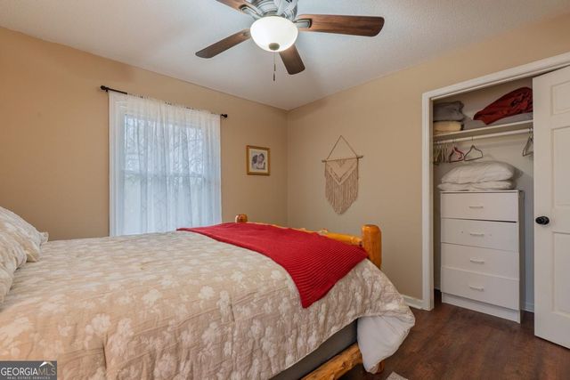 240 SE Sunrise Circle SE, Calhoun, GA 30701