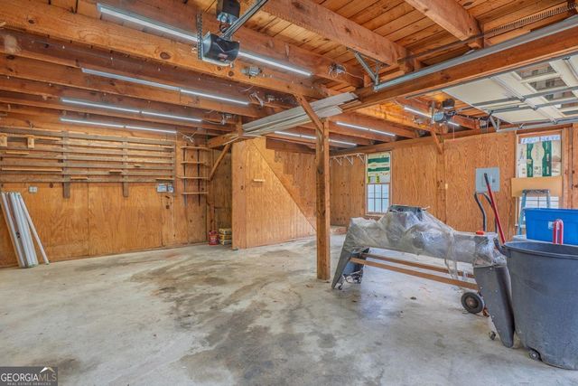 240 SE Sunrise Circle SE, Calhoun, GA 30701