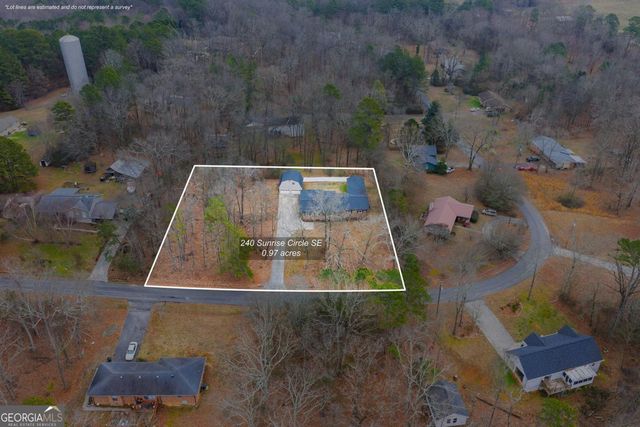 240 SE Sunrise Circle SE, Calhoun, GA 30701