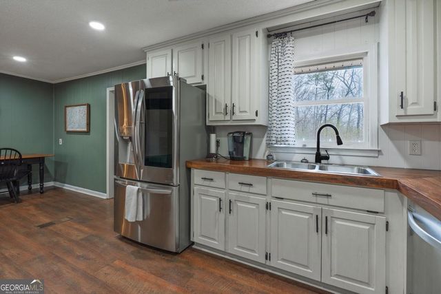 240 SE Sunrise Circle SE, Calhoun, GA 30701