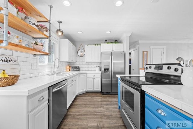 3280 Circle S Drive, Ammon, ID 83406