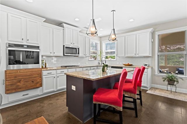 6910 Concord Brook Lane, Cumming, GA 30028