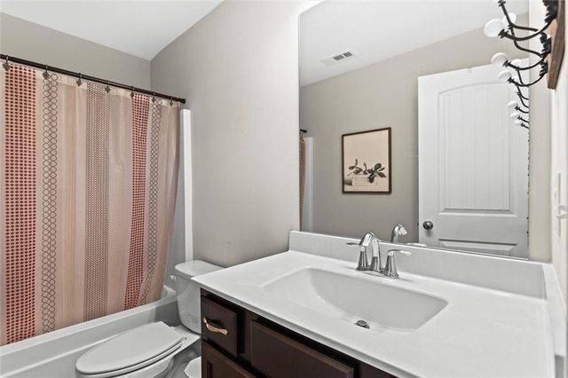 6910 Concord Brook Lane, Cumming, GA 30028