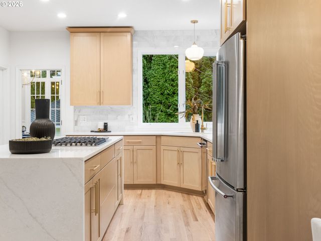 17558 Sw KEMMER VIEW Ct, Beaverton, OR 97007