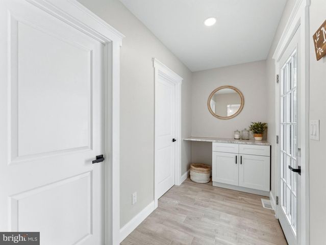 1133 ALMOND RD, Pittsgrove, NJ 08318