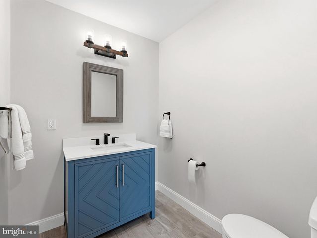 1133 ALMOND RD, Pittsgrove, NJ 08318