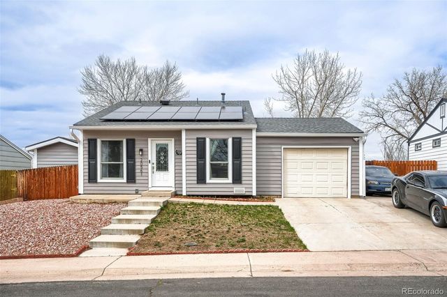 20561 E Coolidge Place, Aurora, CO 80011