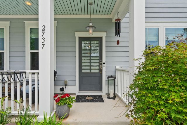 2737 Battery Pringle Drive, Johns Island, SC 29455