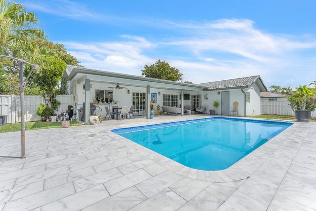 10734 NW 20th Drive, Coral Springs, FL 33071