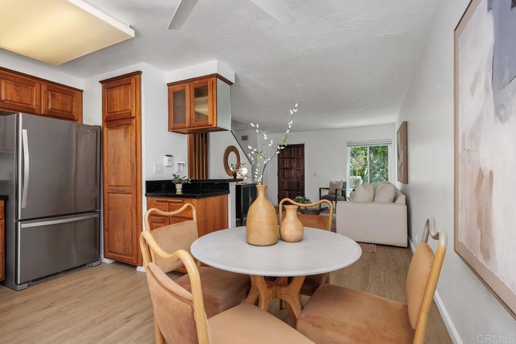 Image 12 of property listing at 2714 Ariane Drive 17, San Diego, CA 92117