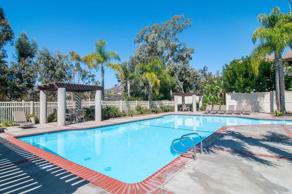 Image 35 of property listing at 2714 Ariane Drive 17, San Diego, CA 92117